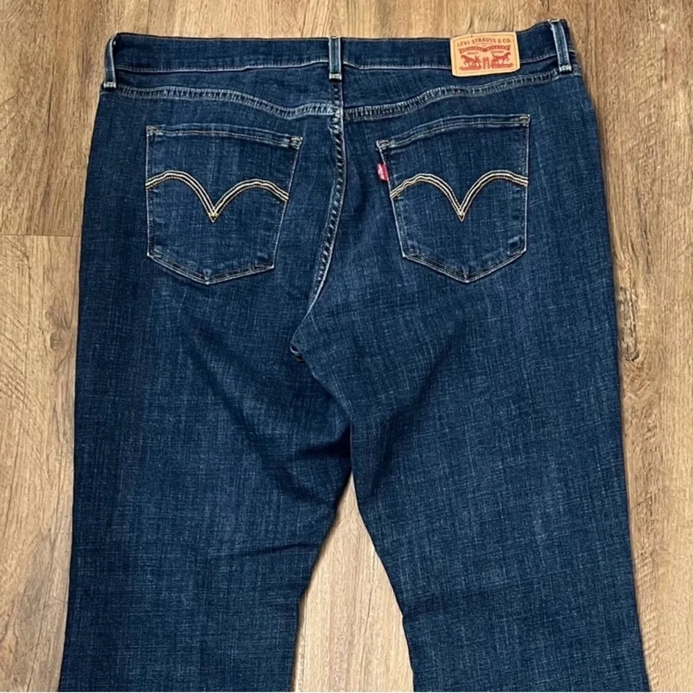 Levis levi women